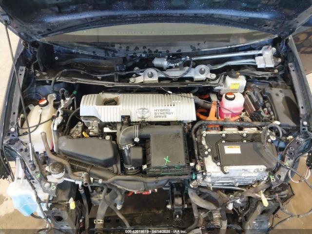 JTDKN3DU0F0460485 Toyota Prius Three