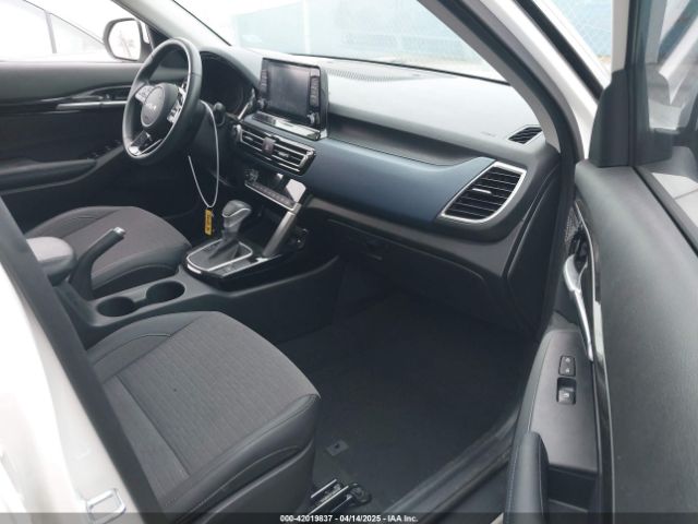 KNDEU2AA3P7371233 KIA SELTOS S