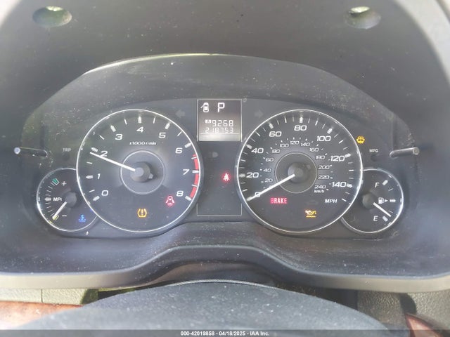 Продаж на аукціоні авто 2011 Subaru Outback 2.5i Limited, vin: 4S4BRBKCXB3423425, номер лоту: 42019858