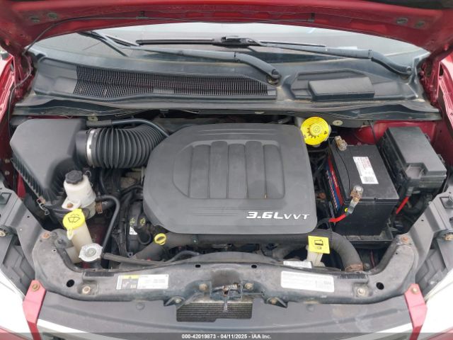 2C4RC1BG7ER256597 Chrysler Town and Country