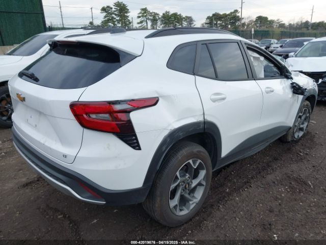 KL77LHEP8SC128818 Chevrolet Trax Fwd Lt