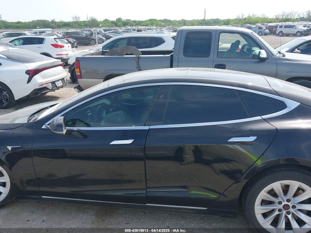 Tesla Model S 60d/70d/75d/85d/90d 2016 5YJSA1E2XGF167998 Image 15
