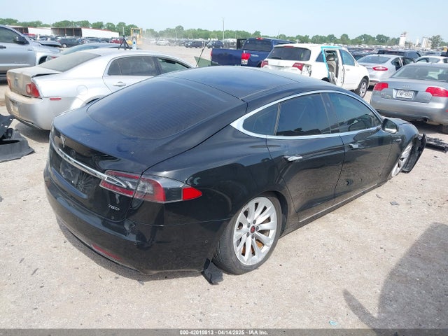 2016 TESLA MODEL S 5YJSA1E2XGF167998 Photo 3