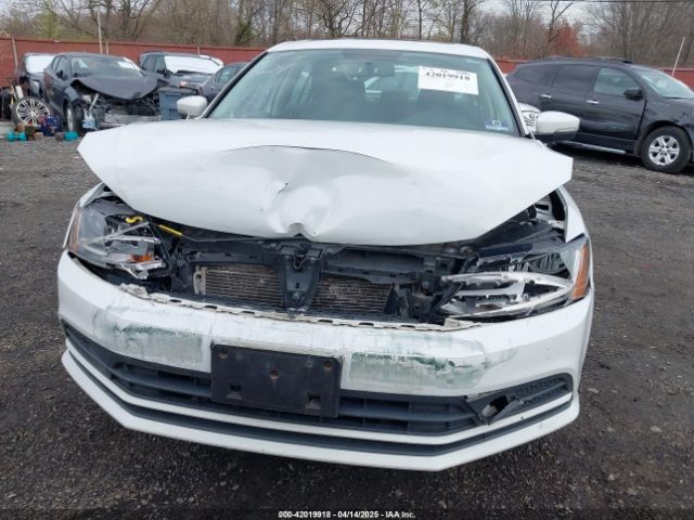3VWDB7AJ1HM393427 Volkswagen Jetta 1.4t Se