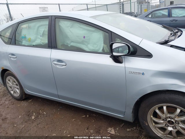 Toyota Prius V Four 2015 JTDZN3EU9FJ037766 Image 14