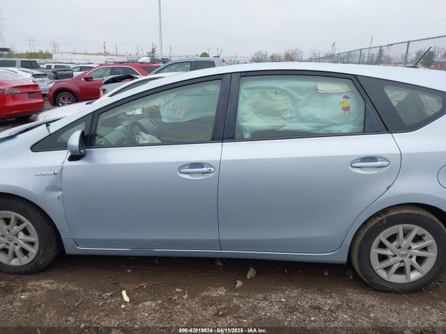 Toyota Prius V Four 2015 JTDZN3EU9FJ037766 Image 15
