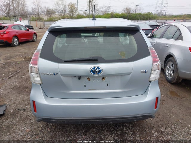 Toyota Prius V Four 2015 JTDZN3EU9FJ037766 Image 17