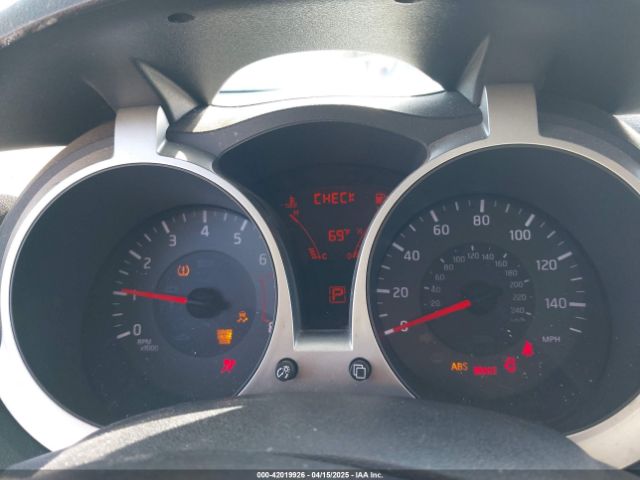 JN8AF5MR7ET353547 Nissan Juke Sv