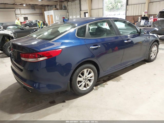 5XXGT4L35HG149811 KIA Optima Lx