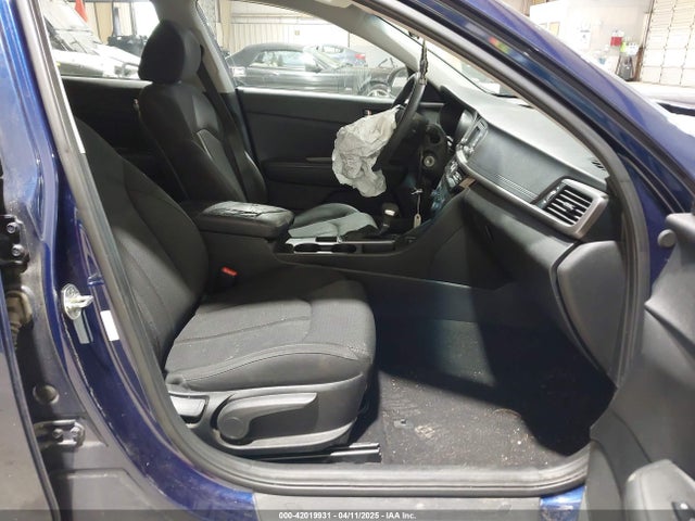 5XXGT4L35HG149811 KIA Optima Lx