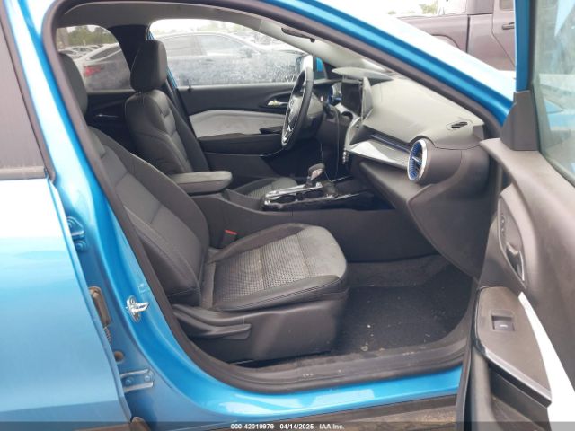KL77LHEPXSC071893 Chevrolet Trax Fwd Lt