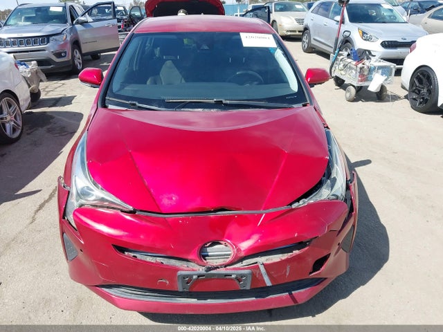 Toyota Prius Two 2018 JTDKBRFU0J3598236 Image 28
