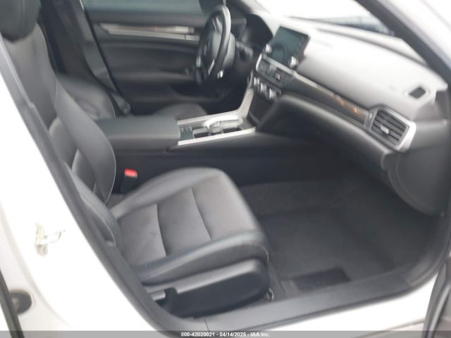1HGCV2F31KA015178 Honda Accord Sport 2.0t