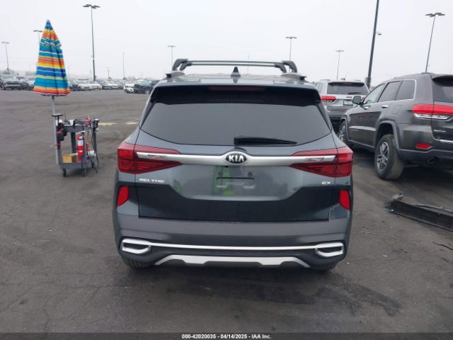 KNDERCAA7M7155081 KIA SELTOS EX