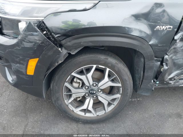 KNDERCAA7M7155081 KIA SELTOS EX