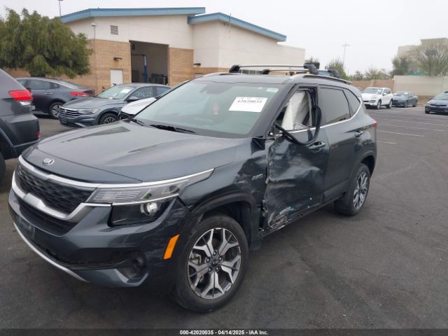 KNDERCAA7M7155081 KIA SELTOS EX