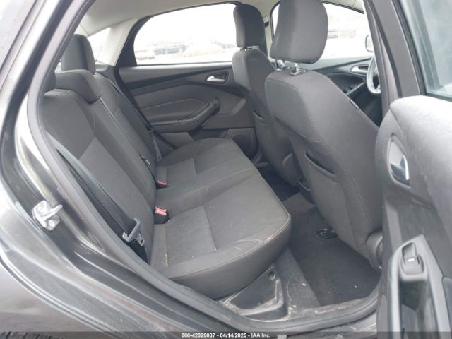 1FADP3F29FL251829 Ford FOCUS SE