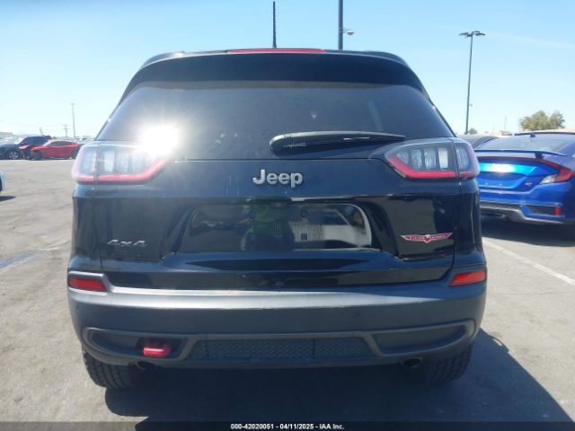 1C4PJMBXXKD433284 Jeep Cherokee Trailhawk 4x4