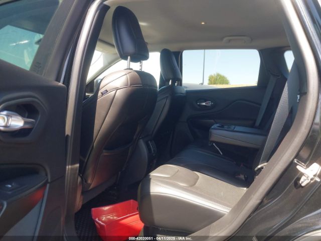 1C4PJMBXXKD433284 Jeep Cherokee Trailhawk 4x4