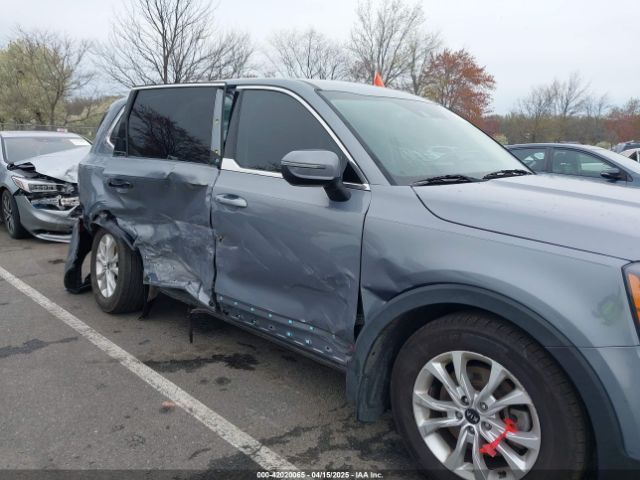 5XYP2DHC8LG020008 KIA Telluride Lx
