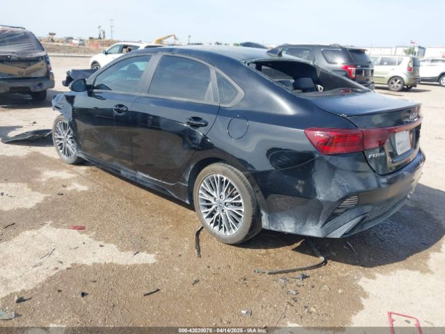 3KPF54AD6PE670383 KIA Forte Gt-line