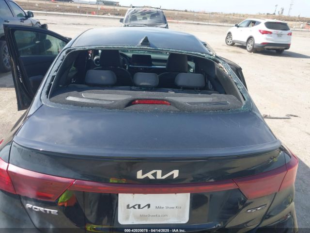 3KPF54AD6PE670383 KIA Forte Gt-line