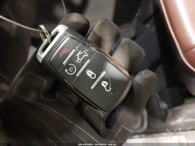 2021 RAM 1500 1C6SRFKT8MN565010 Photo 10