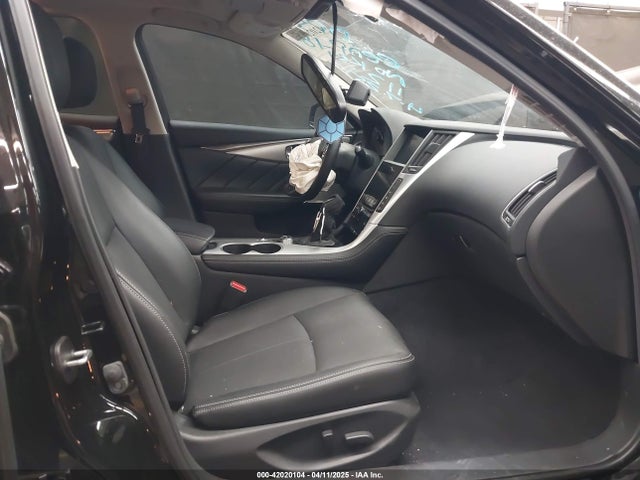 JN1EV7BP8RM600588 Infiniti Q50 LUXE