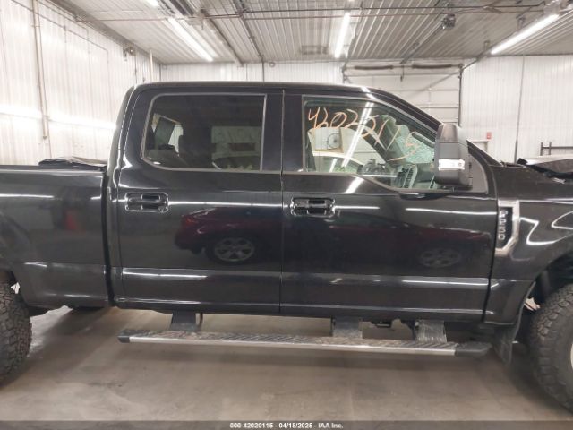 1FT7W2B67HEB40944 Ford F-250 Lariat