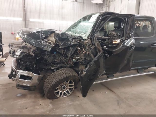 1FT7W2B67HEB40944 Ford F-250 Lariat