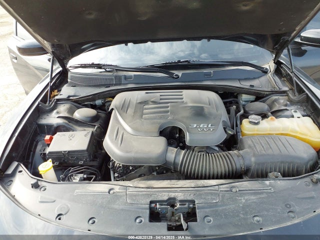 2C3CDXFG0FH828072 Dodge Charger Se
