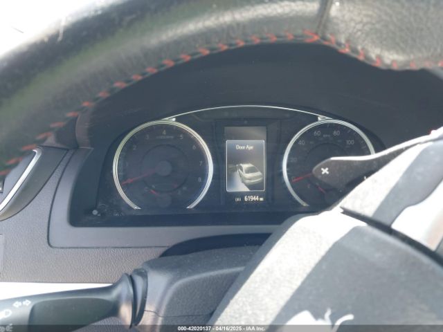 4T1BF1FK1HU636139 Toyota CAMRY SE