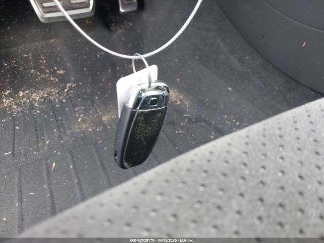 WAUFFAFL4FA073680 Audi A4 2.0t Premium