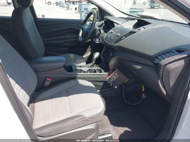 1FMCU0F75KUA72308 Ford ESCAPE S
