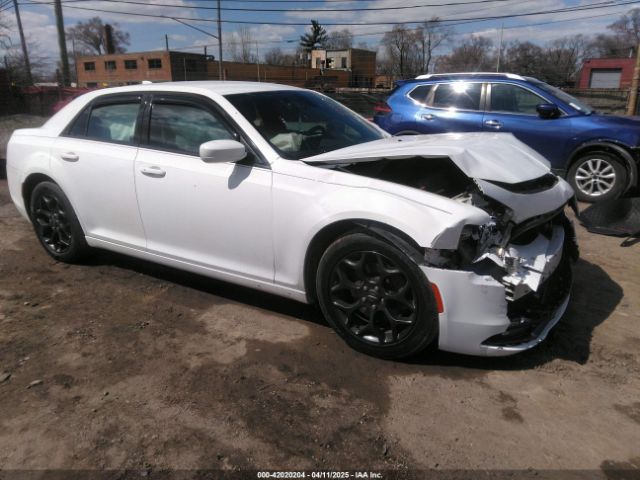2019 CHRYSLER 300 2C3CCAGG9KH610673