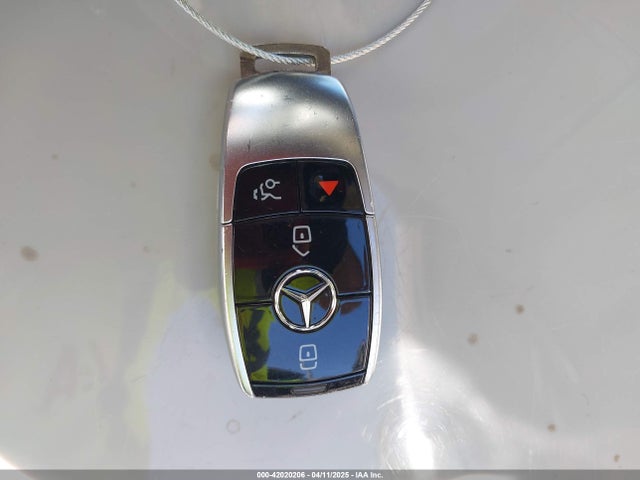 WDDZF4KB5JA367649 Mercedes-Benz E 300 4matic