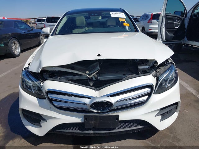 WDDZF4KB5JA367649 Mercedes-Benz E 300 4matic