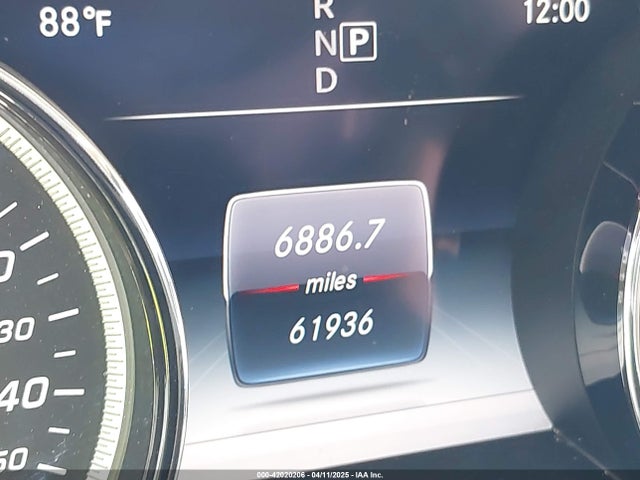 WDDZF4KB5JA367649 Mercedes-Benz E 300 4matic