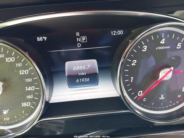 WDDZF4KB5JA367649 Mercedes-Benz E 300 4matic
