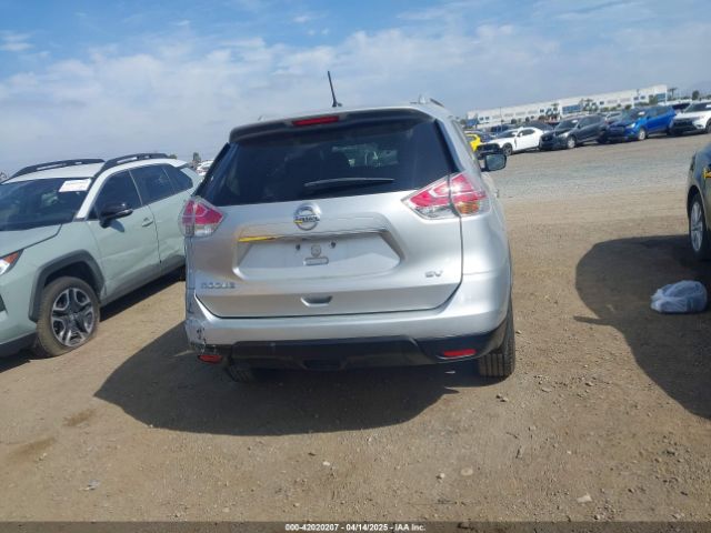 KNMAT2MT5GP605015 Nissan ROGUE SV