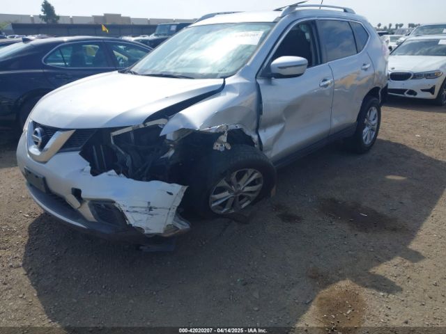 KNMAT2MT5GP605015 Nissan ROGUE SV