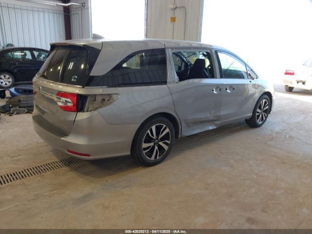 5FNRL6H95JB105236 Honda Odyssey Elite