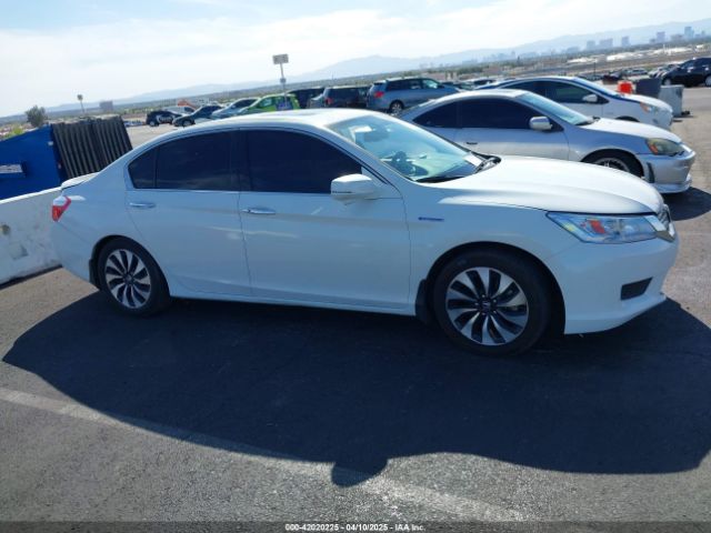 1HGCR6F70FA003768 Honda Accord Hybrid Touring
