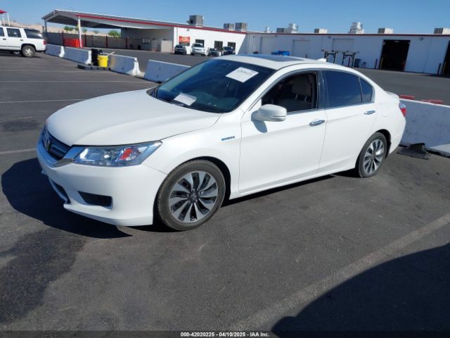 1HGCR6F70FA003768 Honda Accord Hybrid Touring