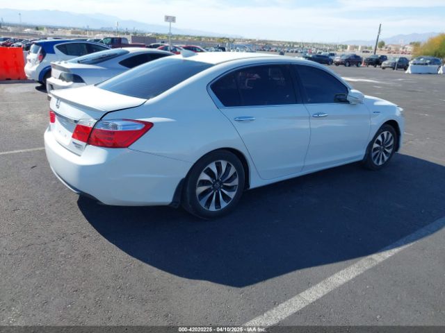 1HGCR6F70FA003768 Honda Accord Hybrid Touring