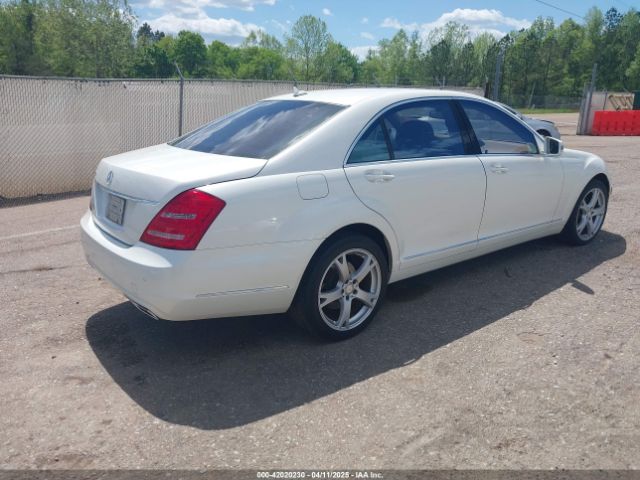 2013 MERCEDES-BENZ S 550 WDDNG7DB1DA508795 Photo 3