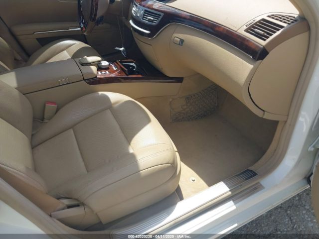 2013 MERCEDES-BENZ S 550 WDDNG7DB1DA508795 Photo 4