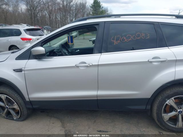 1FMCU9GD3HUA98116 Ford ESCAPE SE