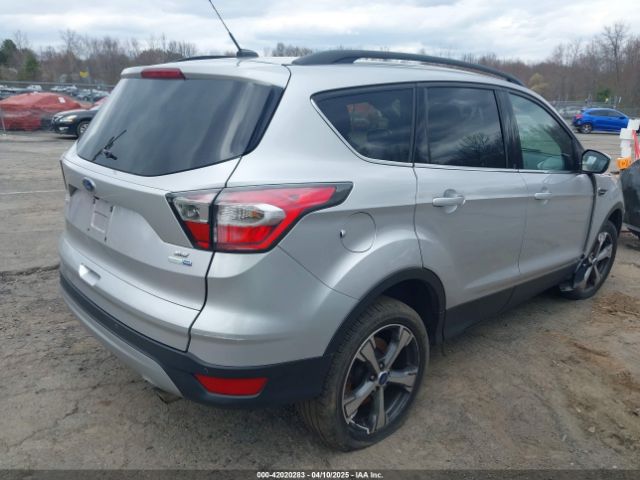 1FMCU9GD3HUA98116 Ford ESCAPE SE