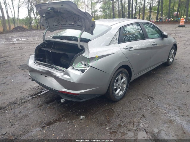 5NPLL4AG6MH011066 Hyundai ELANTRA SE